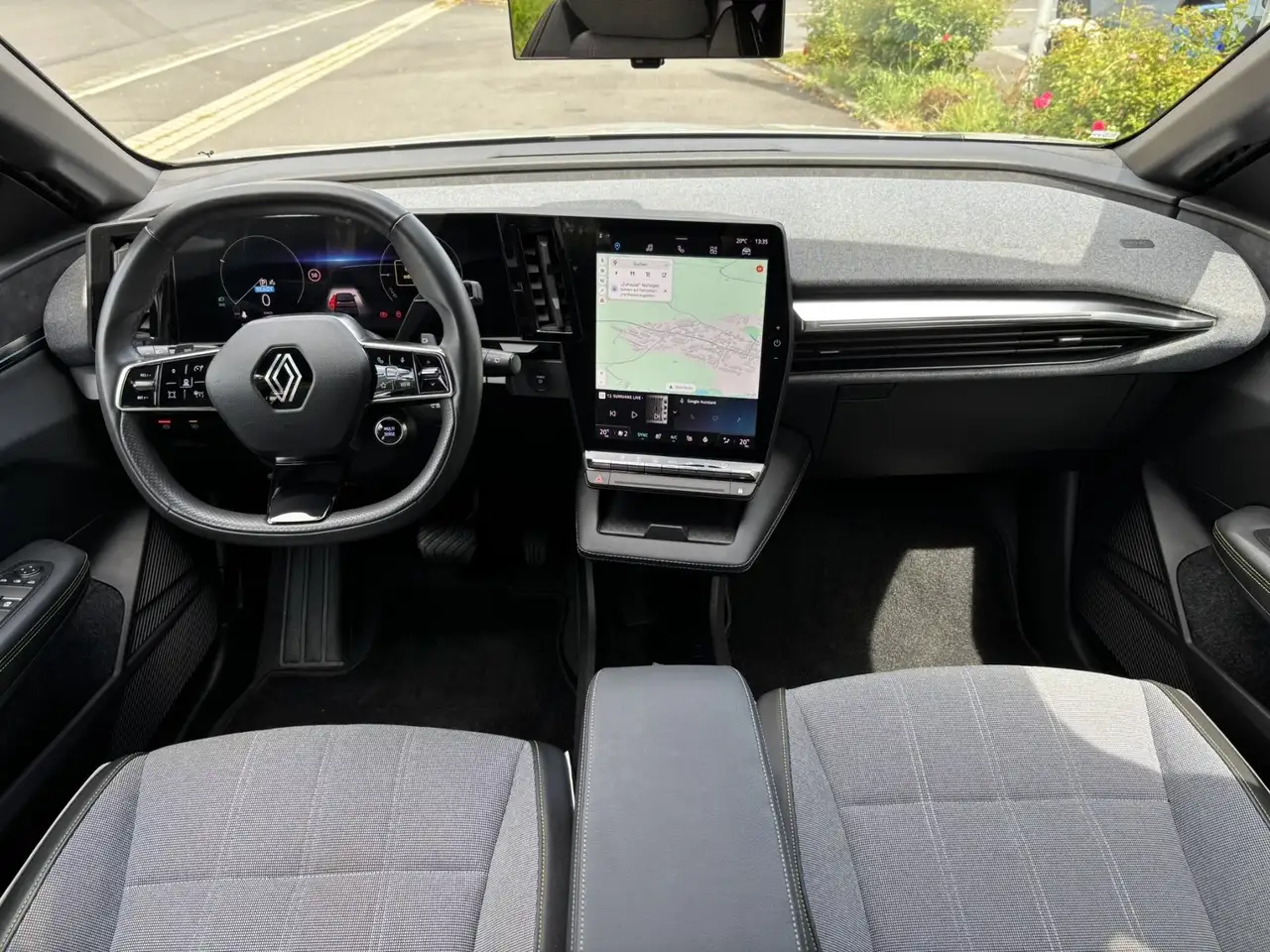 Renault Megane E-Tech Techno EV60 220hp 9