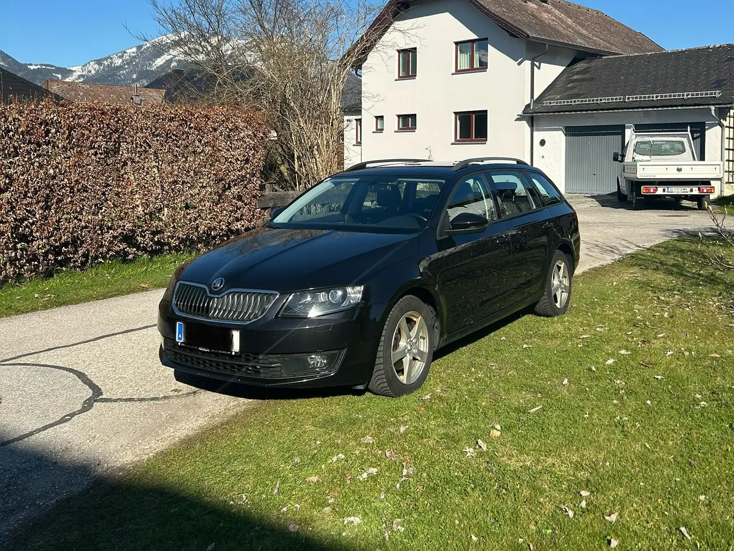 Skoda Octavia Octavia Combi 2,0 TDI Ambition Ambition Schwarz - 1