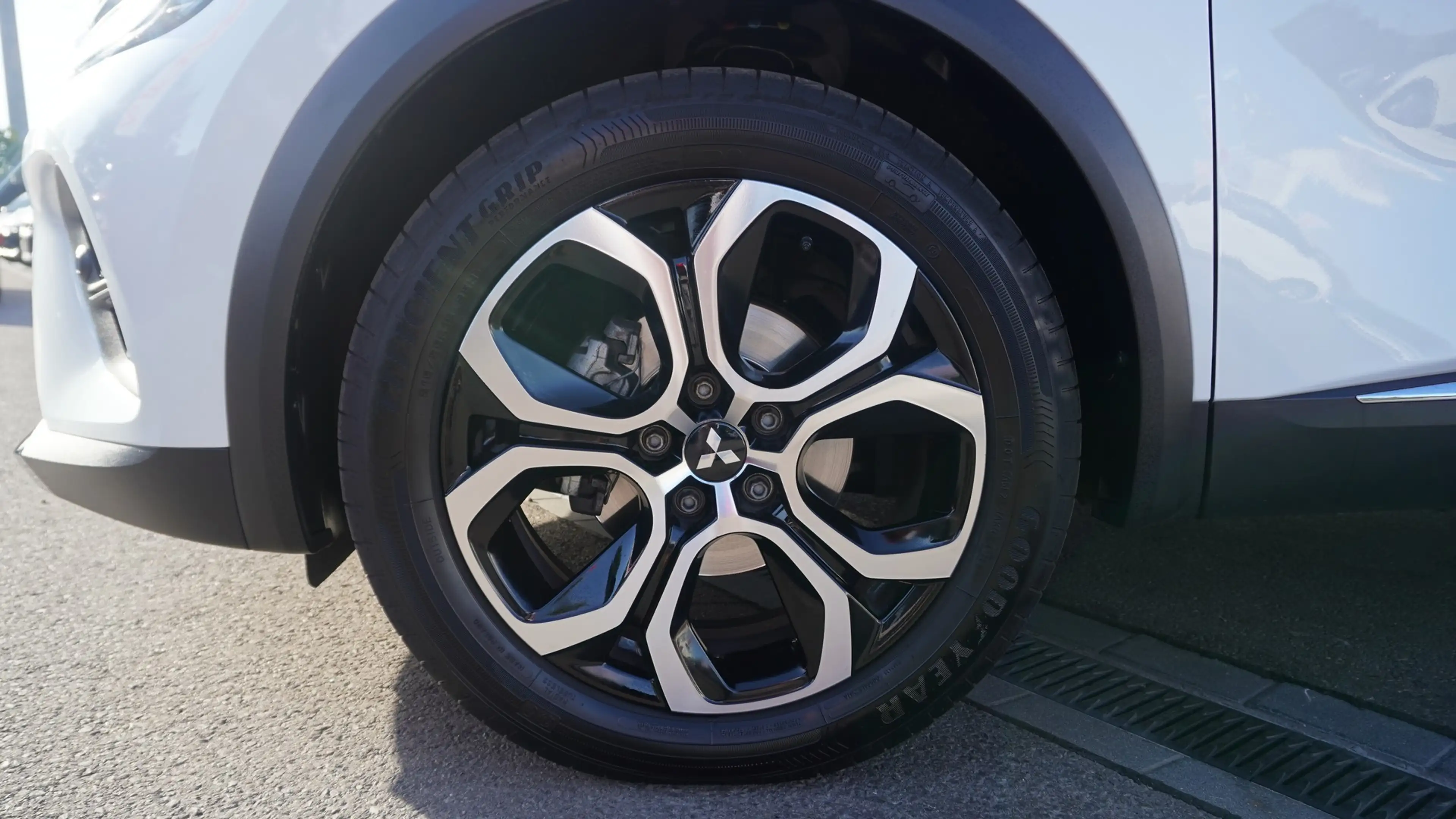 Mitsubishi ASX 1.3M-Hybrid Intro Edition LED ACC Kamera AHK — photo 10