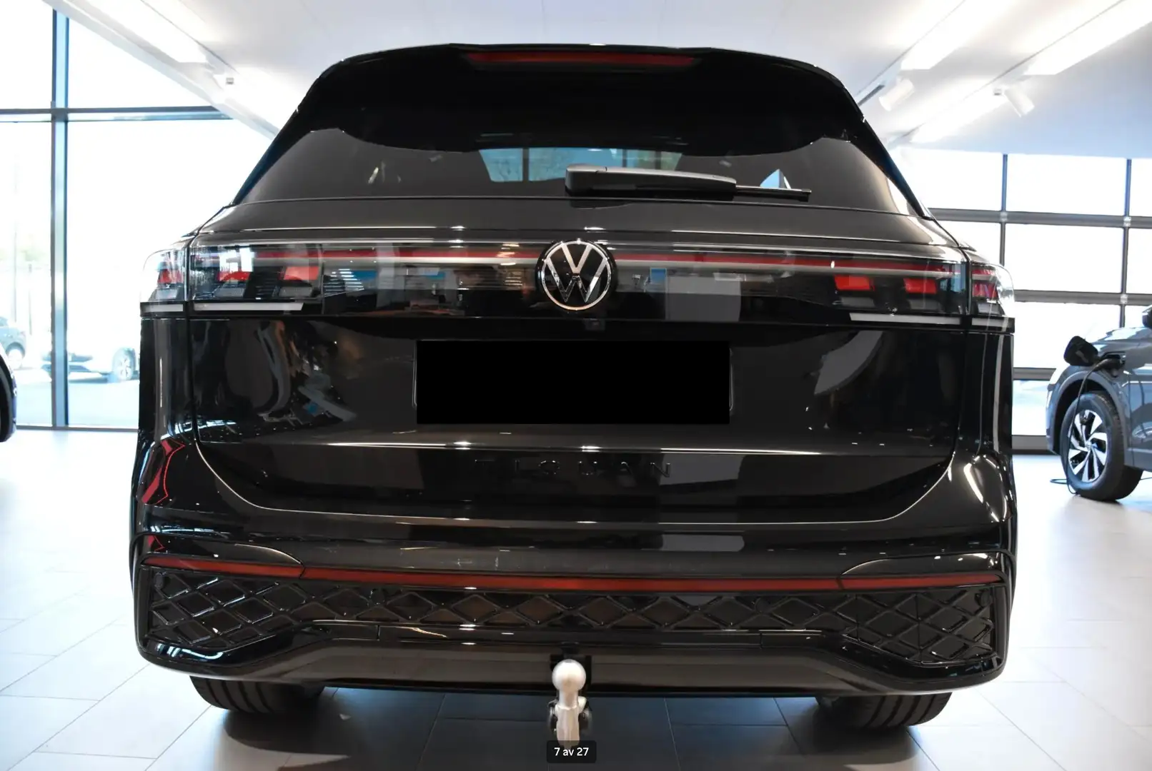 Volkswagen Tiguan Tiguan 2.0 tdi R-Line BM 4motion dsg Nero - 2
