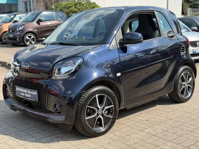 smart forTwo electric EQ*PANORAMA*KAMERA+PDC*