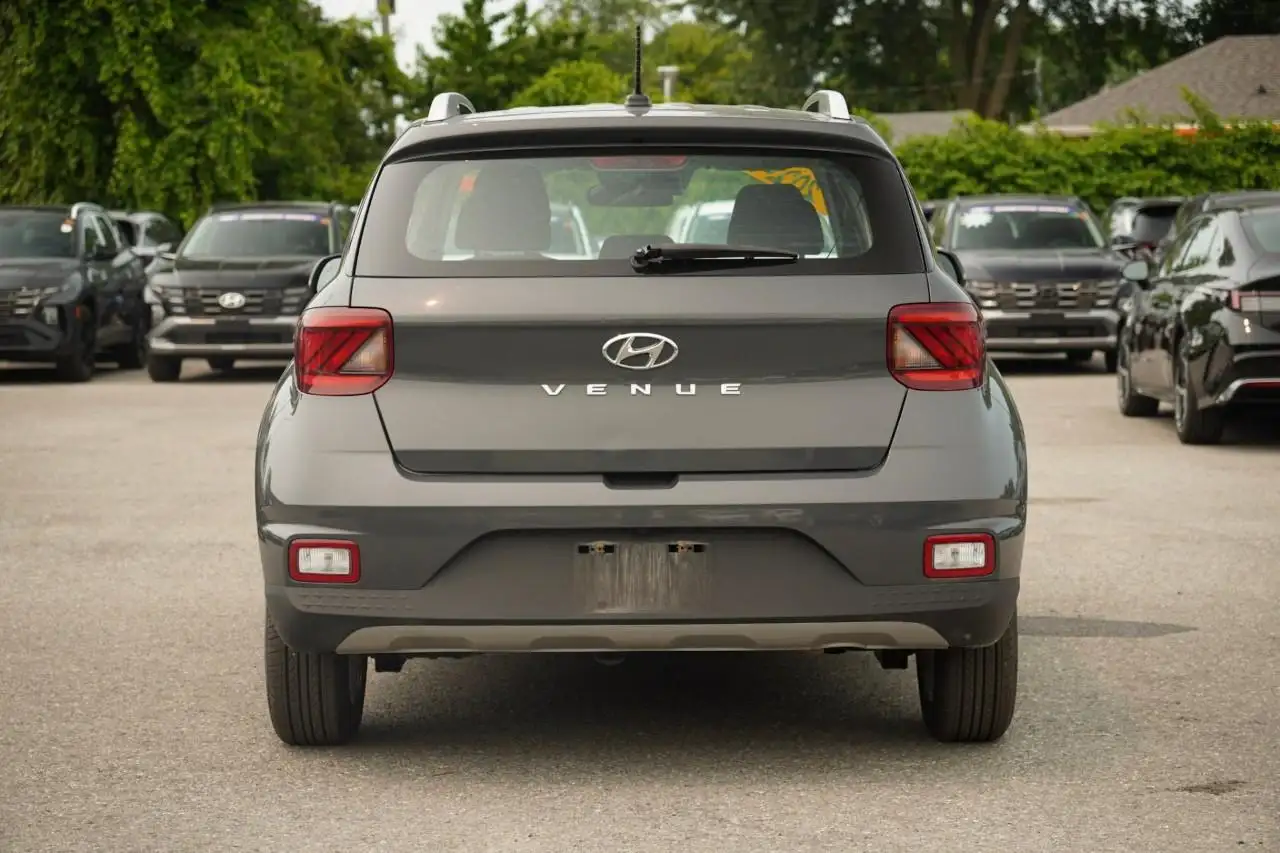 Hyundai Venue photo Hyundai Venue