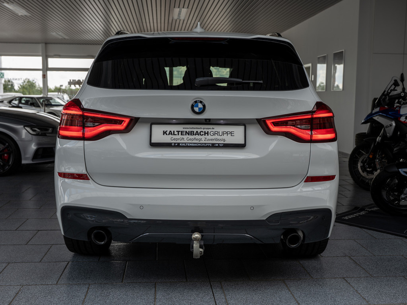 BMW X3 xDrive 20d M-Sport AHK HUD LED STANDHZ ACC — photo 6