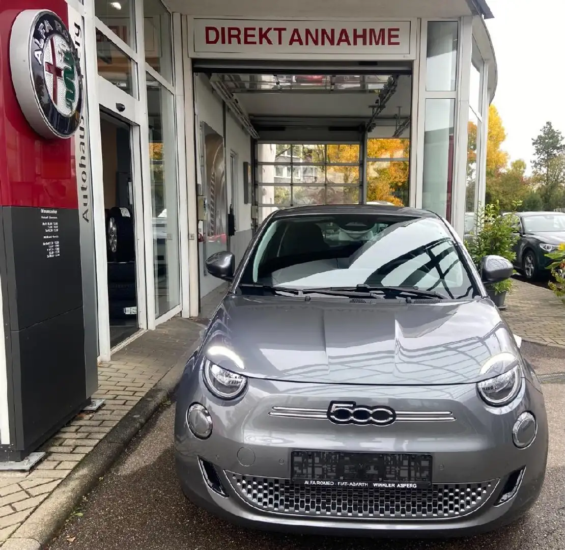 Fiat 500e Basis Grau - 2