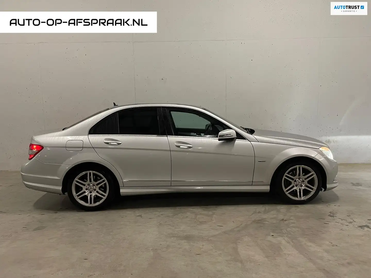 Mercedes-Benz C 180 Automaat Navi Leer Stoelverwarming Grau - 1