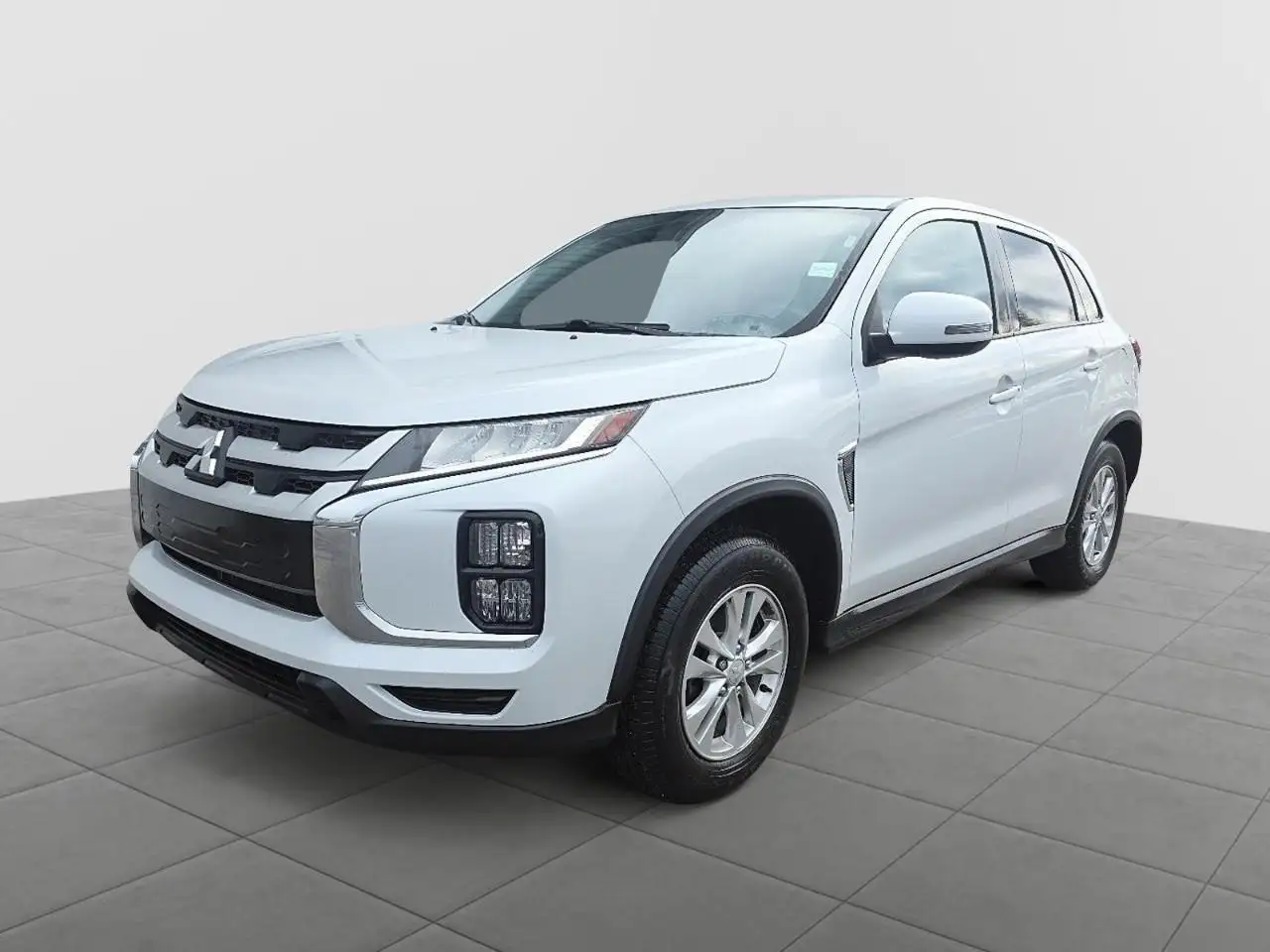 2023 Mitsubishi RVR