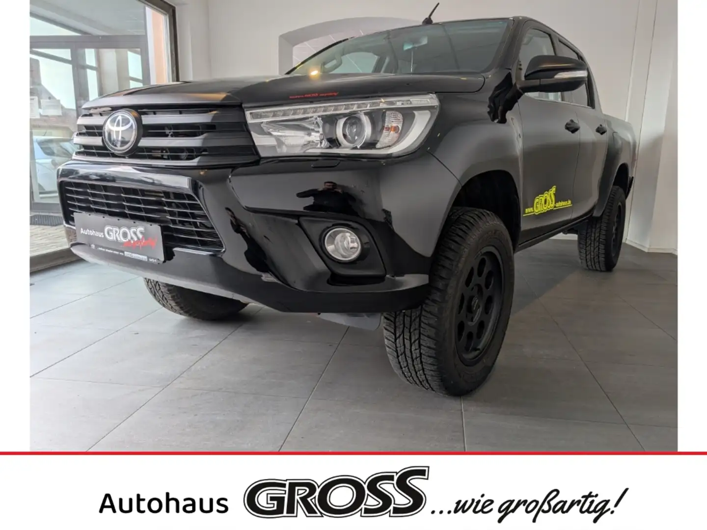 Toyota Hilux Double Cab Executive 4x4 2.4 D-4D Leder LED Sperrd Zwart - 1