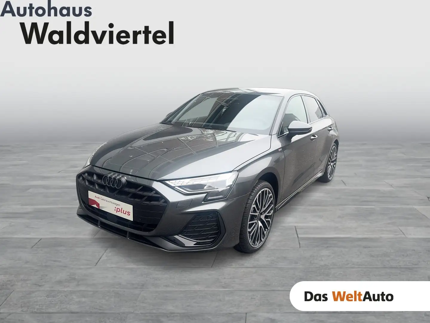Audi A3 TFSI quattro S line 150kW Grau - 1