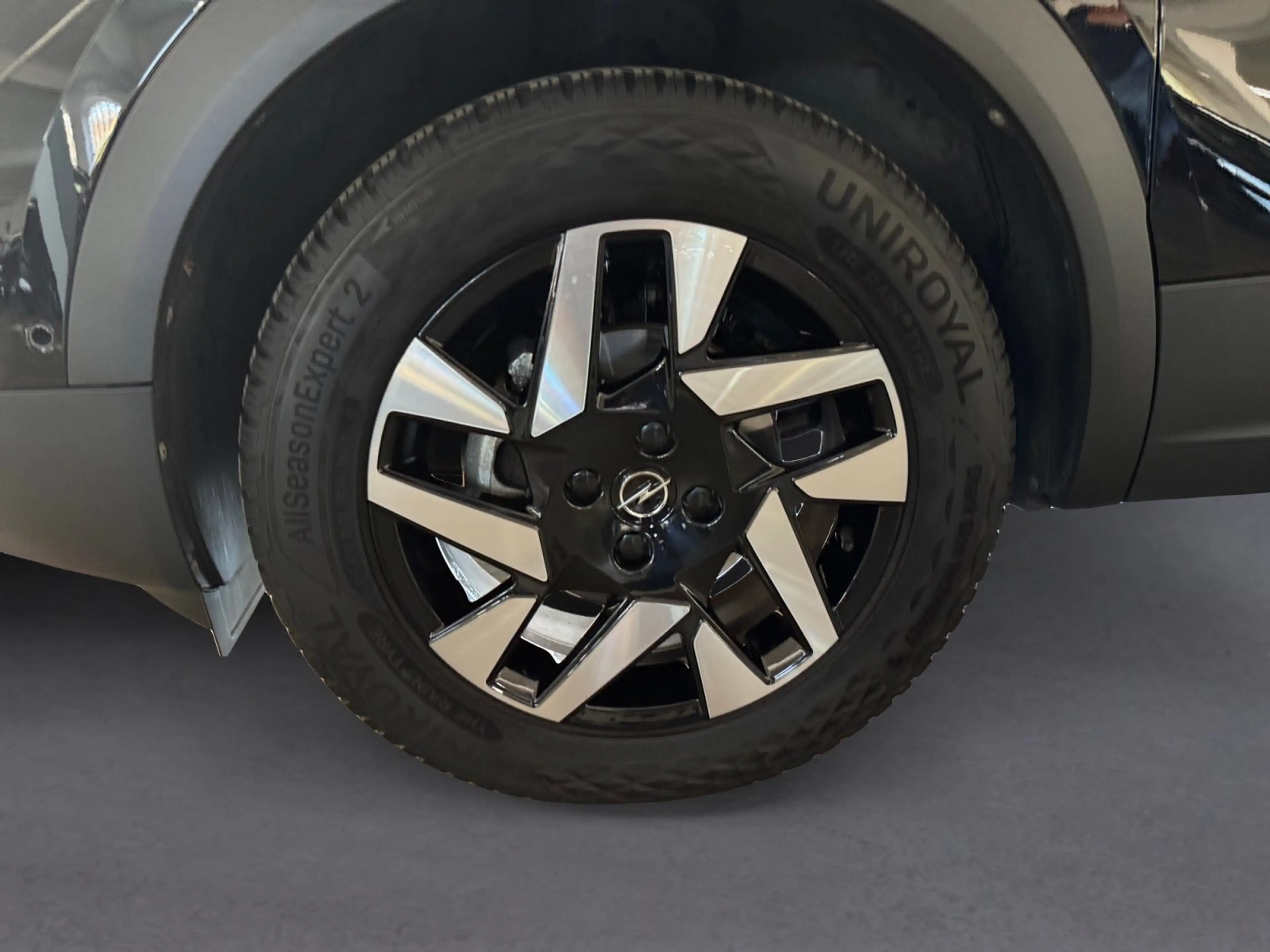Opel Mokka 1.2 Elegance Sitzheizung, CarPlay, KeyLess — photo 14