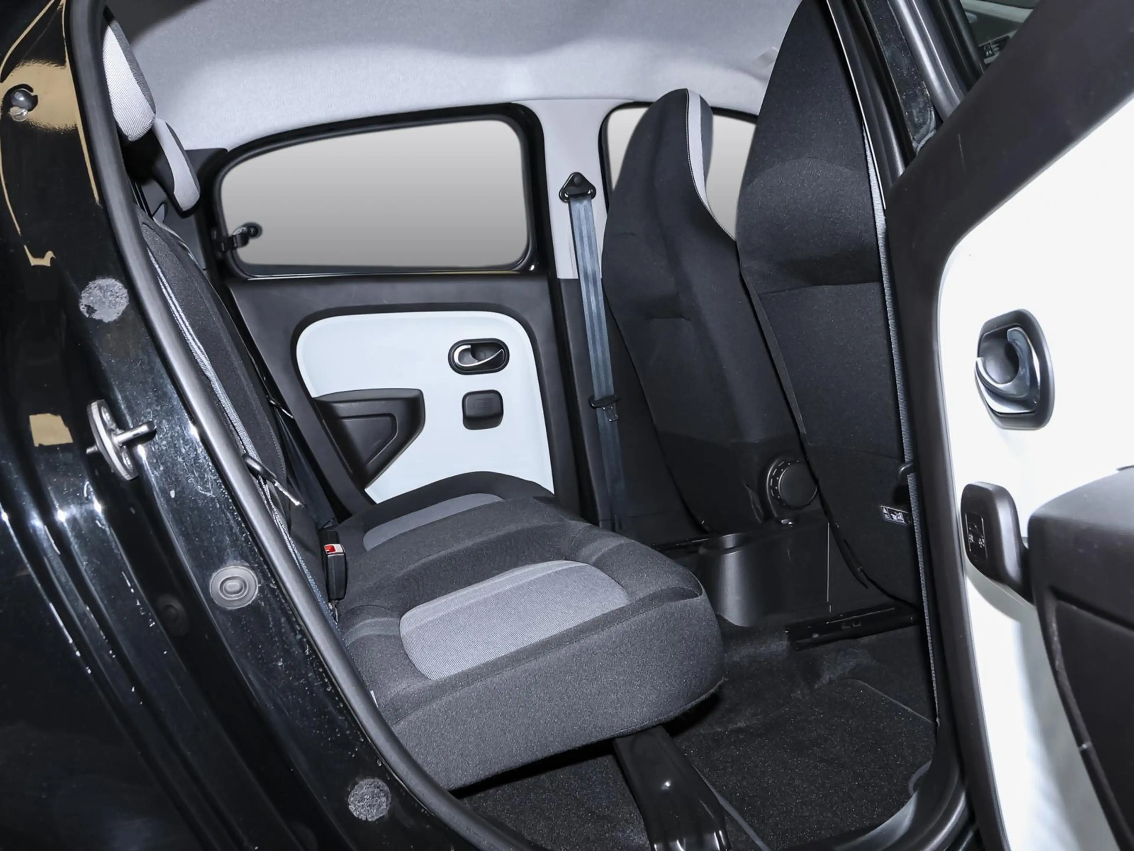 Renault Twingo EQUILIBRE SCe 65 1.HD CARPLAY KLIMA BT — photo 4