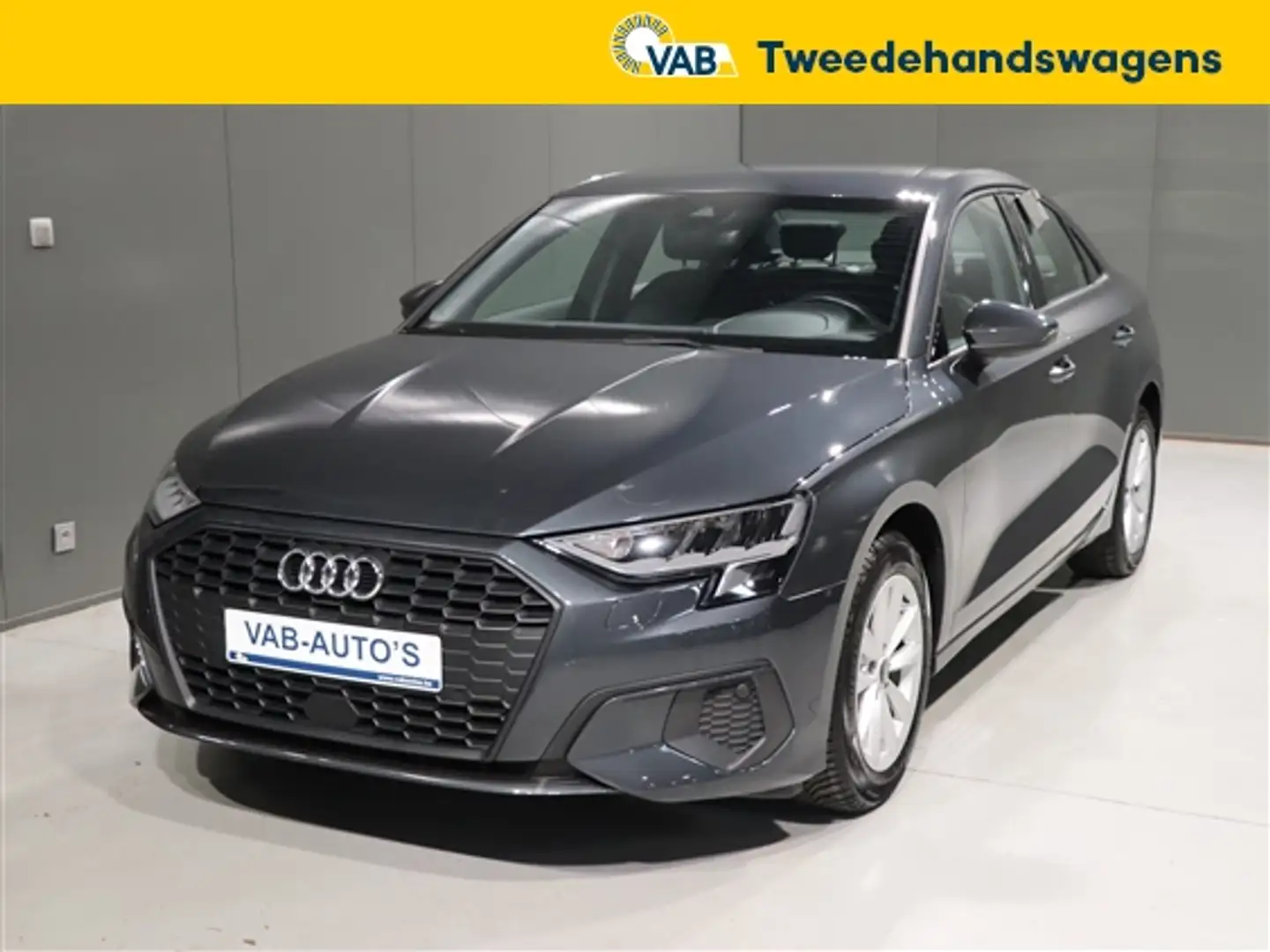 Audi A3 LIMOUSINE 30 TFSI automaat Gris - 1