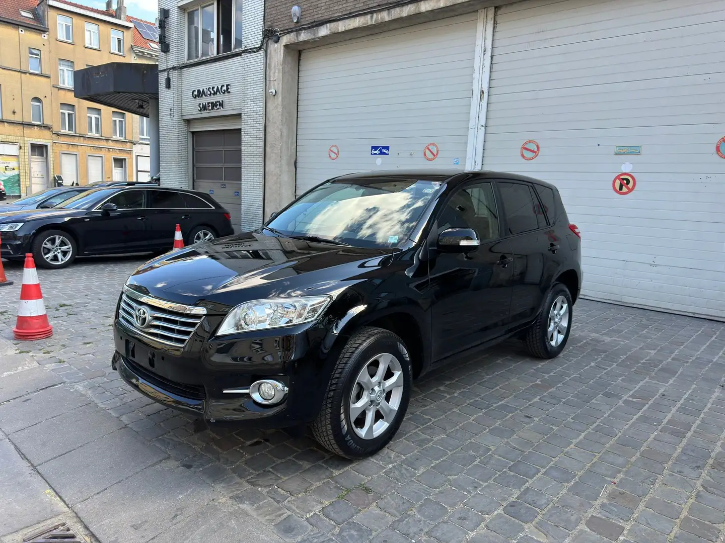 Toyota RAV 4 2.0i VVT-i AIRCO CLIMATISÉ TRES PROPRE Noir - 1