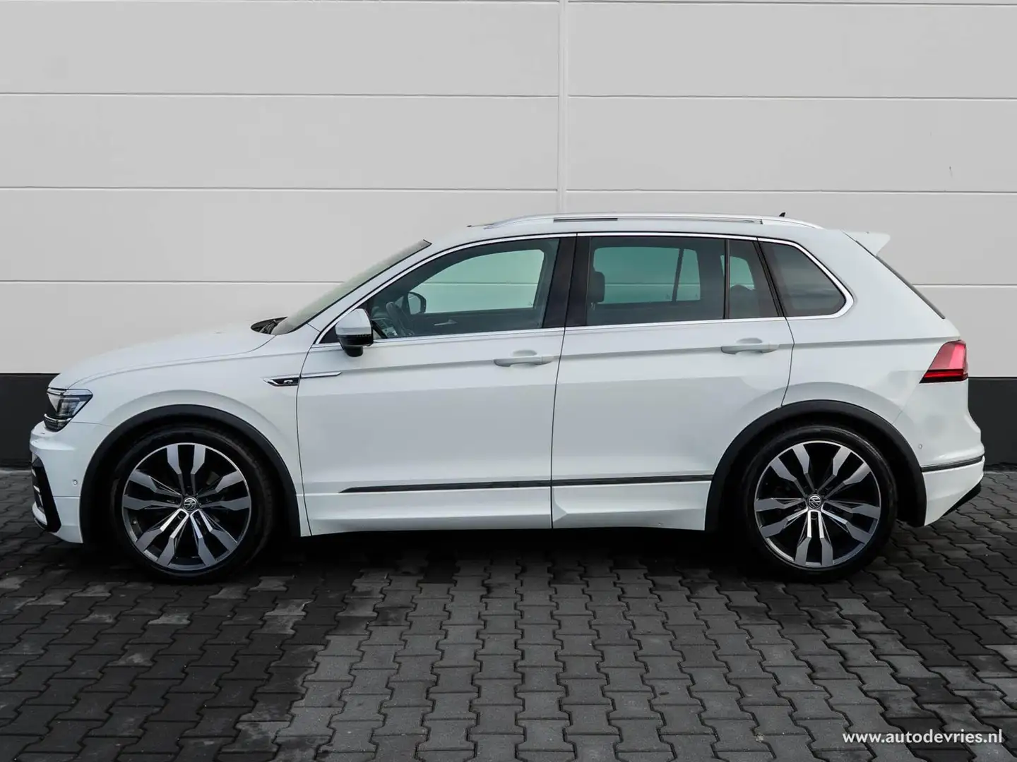 Volkswagen Tiguan 1.4 TSI ACT DSG Highline R-Line| Panoramadak | Cam Weiß - 2