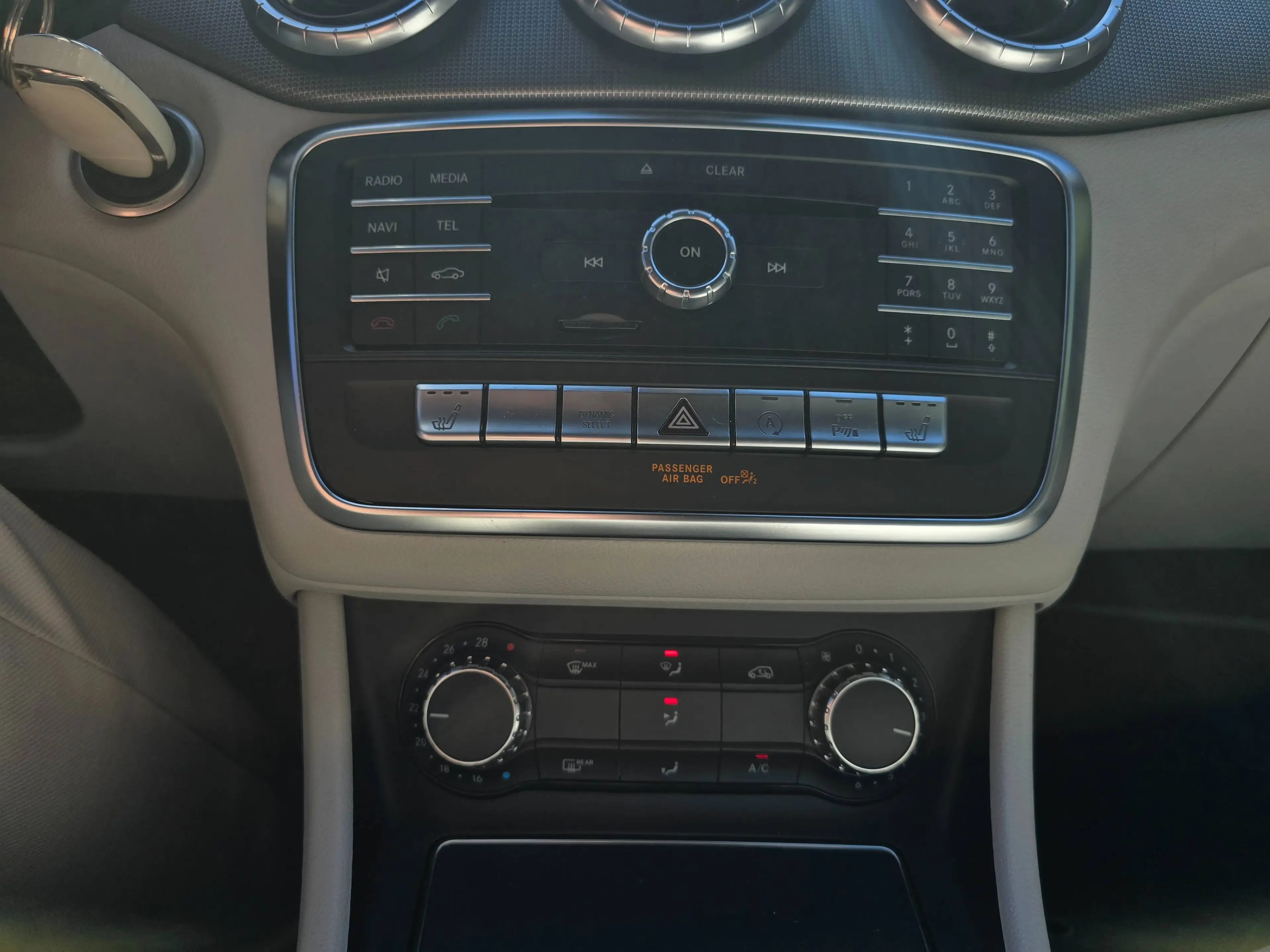 Mercedes-Benz CLA 220 CLA 220 CDI / d 4Matic — photo 13