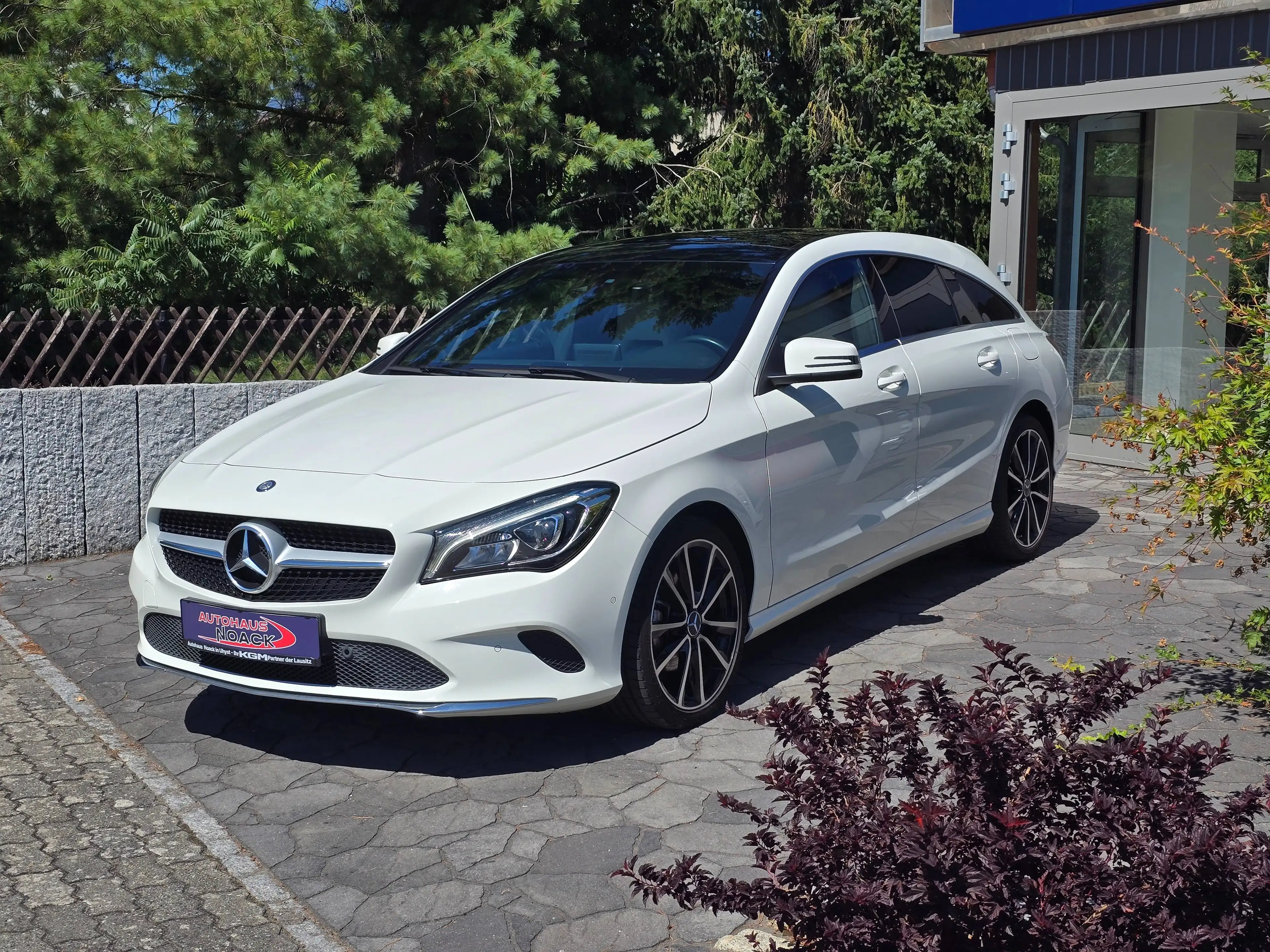Mercedes-Benz CLA 220 CLA 220 CDI / d 4Matic — photo 2