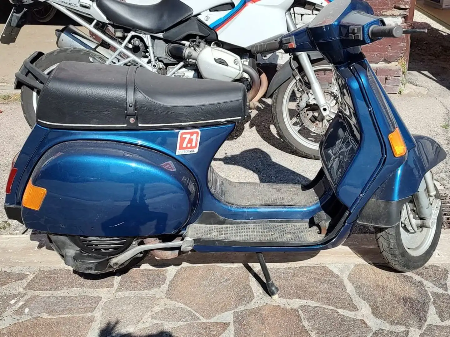 Vespa Cosa 200 Bleu - 2