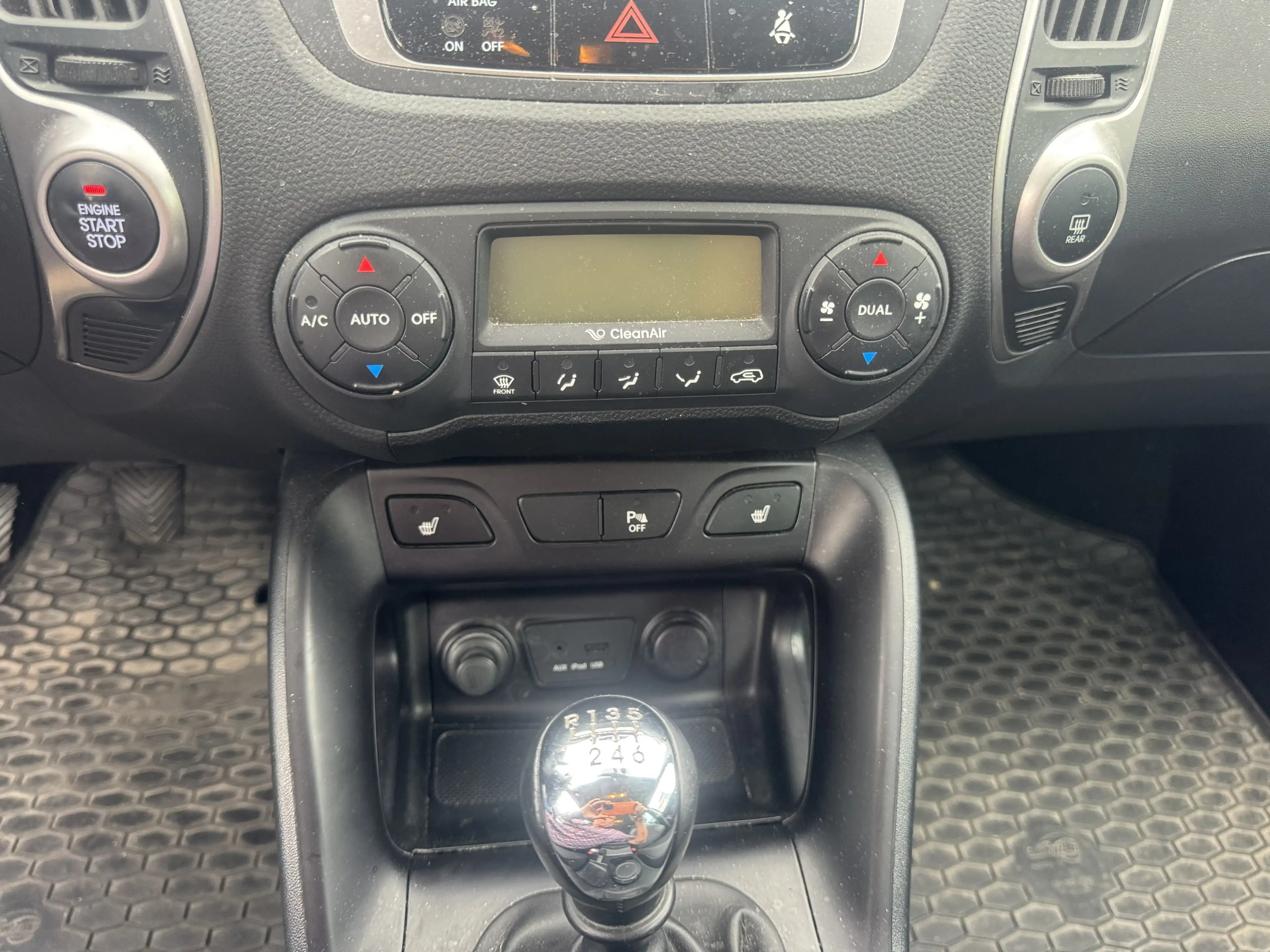 Hyundai iX35 ix35 1.6 2WD 5 Star Edition — photo 9