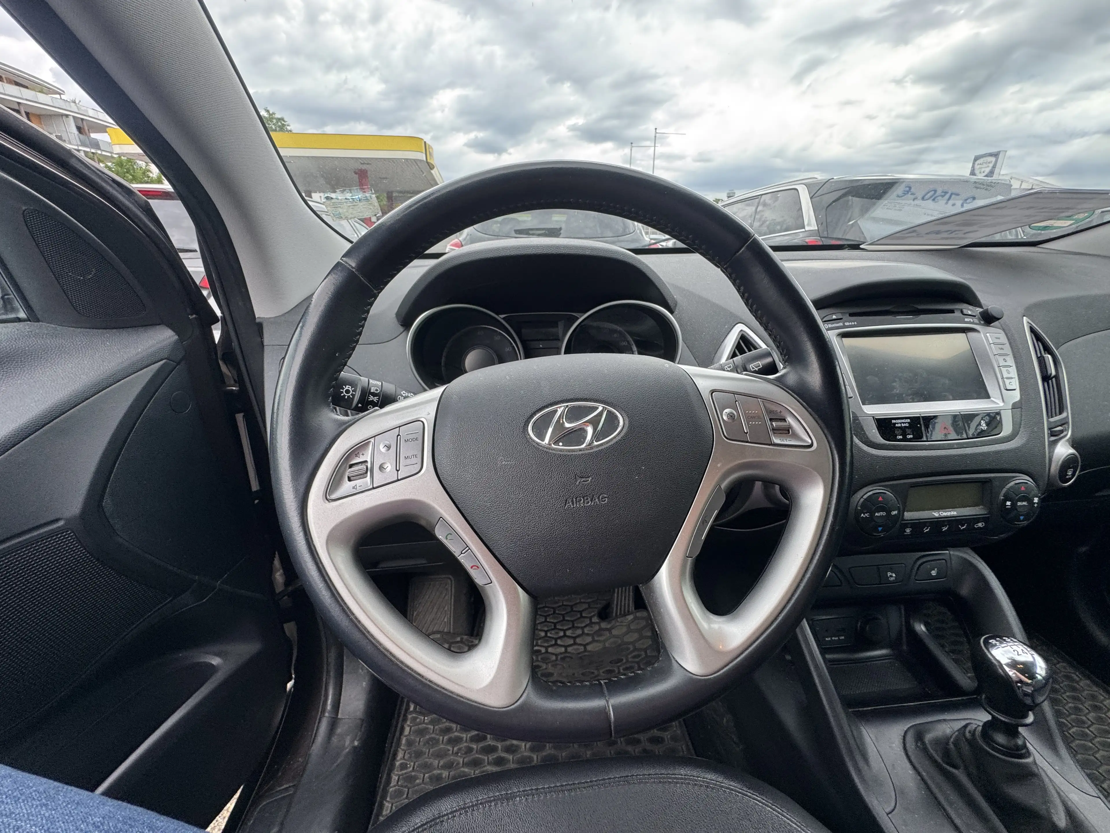 Hyundai iX35 ix35 1.6 2WD 5 Star Edition — photo 4