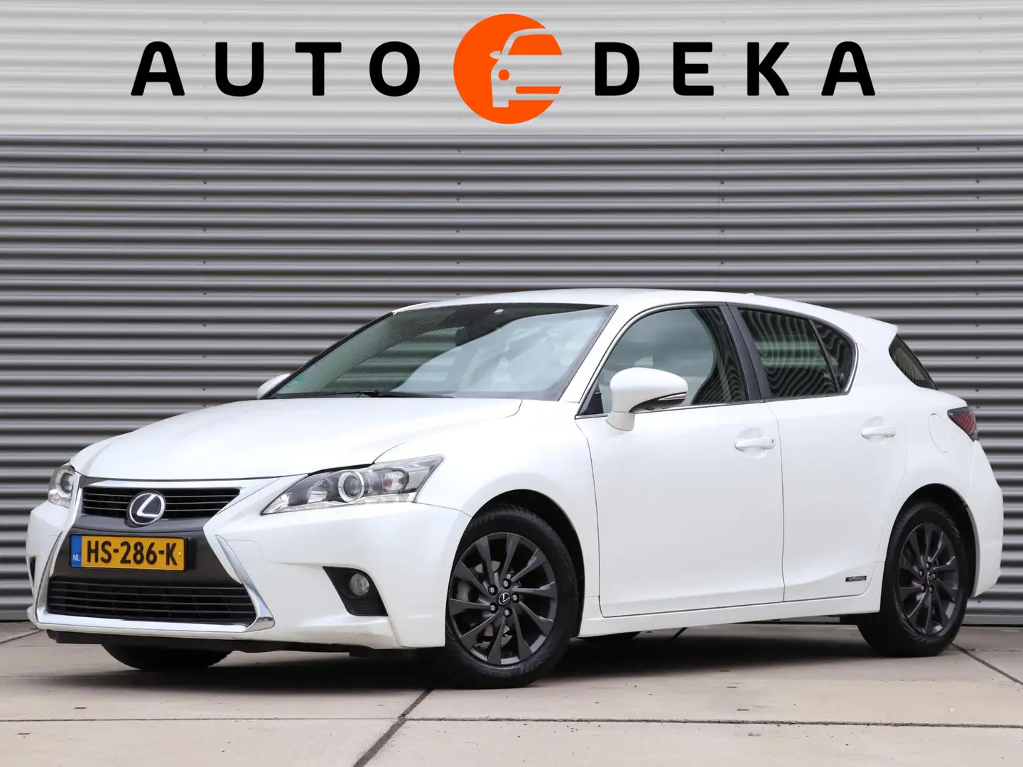 Lexus CT 200h Business Line *Navigatie*Achteruitrijcamera* Blanc - 1