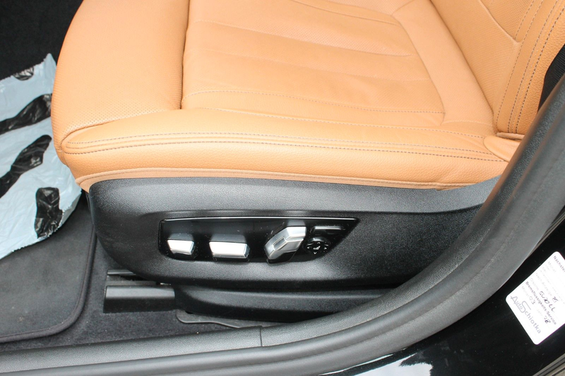 BMW 530 d xDrive Sport Line- Schiebedach-Vollausst. — photo 18