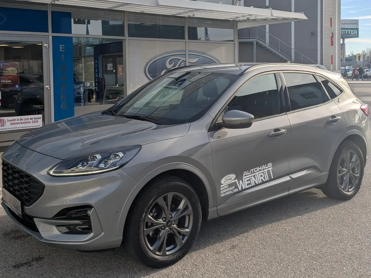 Ford Kuga ST-Line X LP:€ 55.000.- Grau - 1