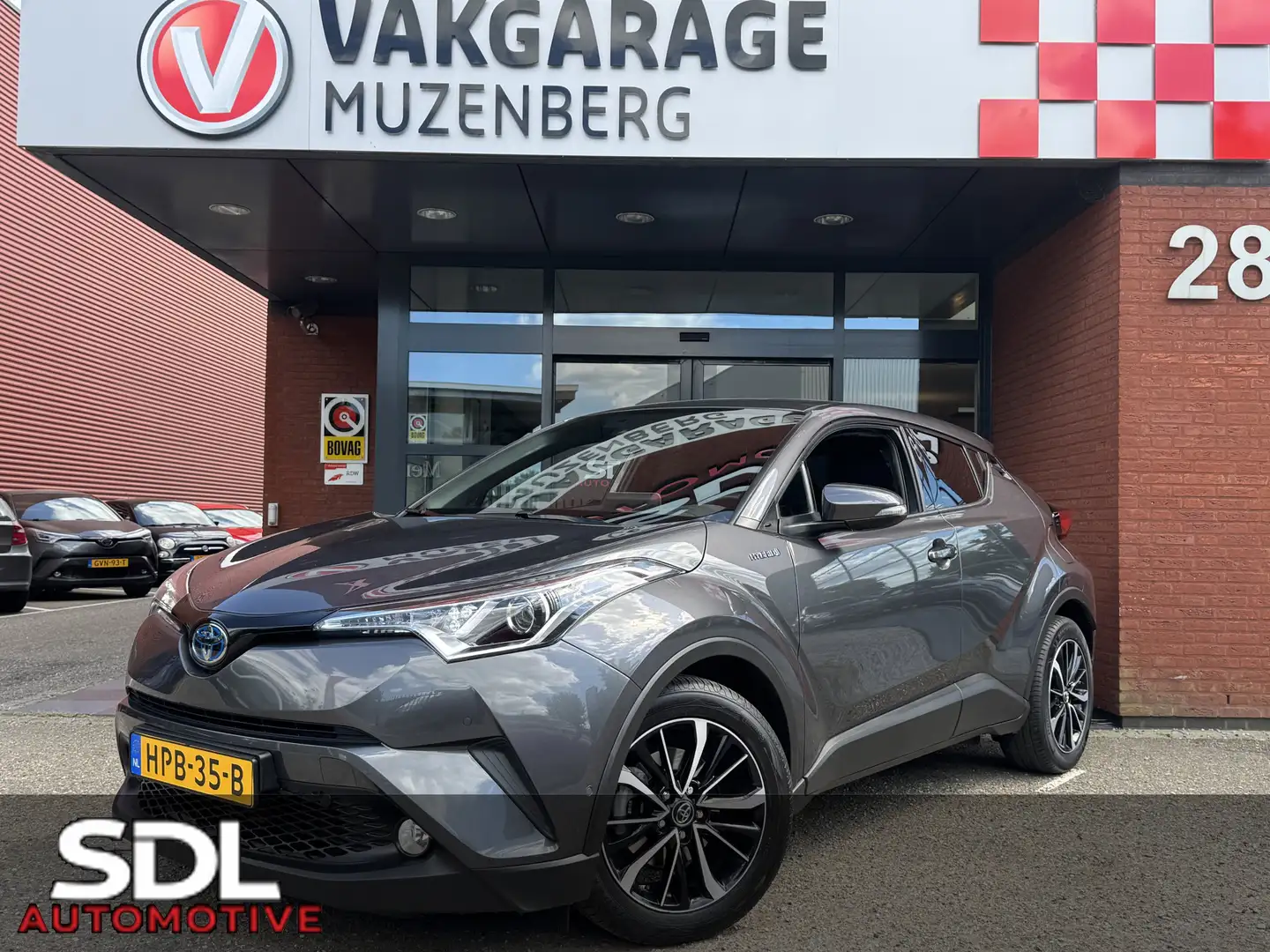 Toyota C-HR 1.8 Hybrid Executive // NAVI // CAMERA // CLIMA // Grigio - 1