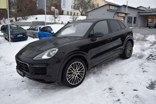 Imagine Porsche Cayenne Platinum Edition
