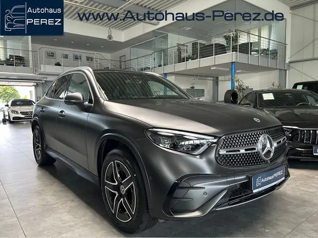 Mercedes-Benz GLC 300 d 4M AMG PREMIUM+ MAGNO- AIRMATIC- PANO!