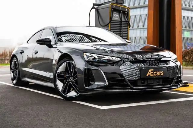 Audi RS e-tron GT MATRIX / B&O / ASSIST PACK / KEYLESS / PANO ROOF