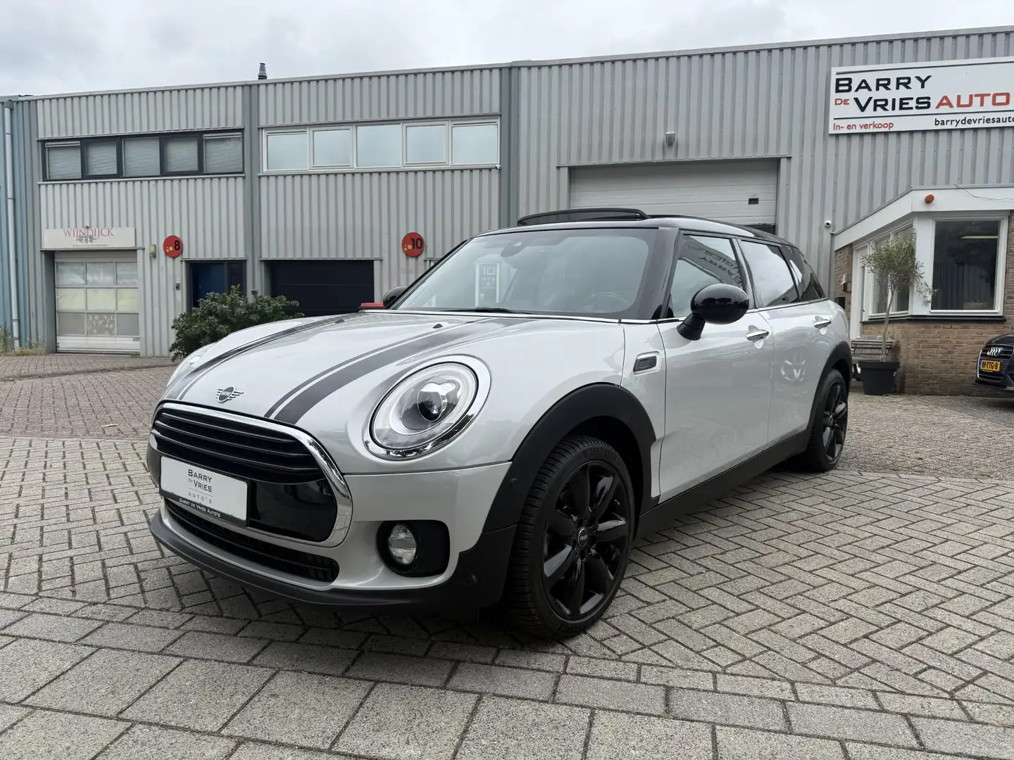 MINI Cooper Clubman Mini 1.5 | Panoramadak | Camera | Sportstoelen | T Gris - 1