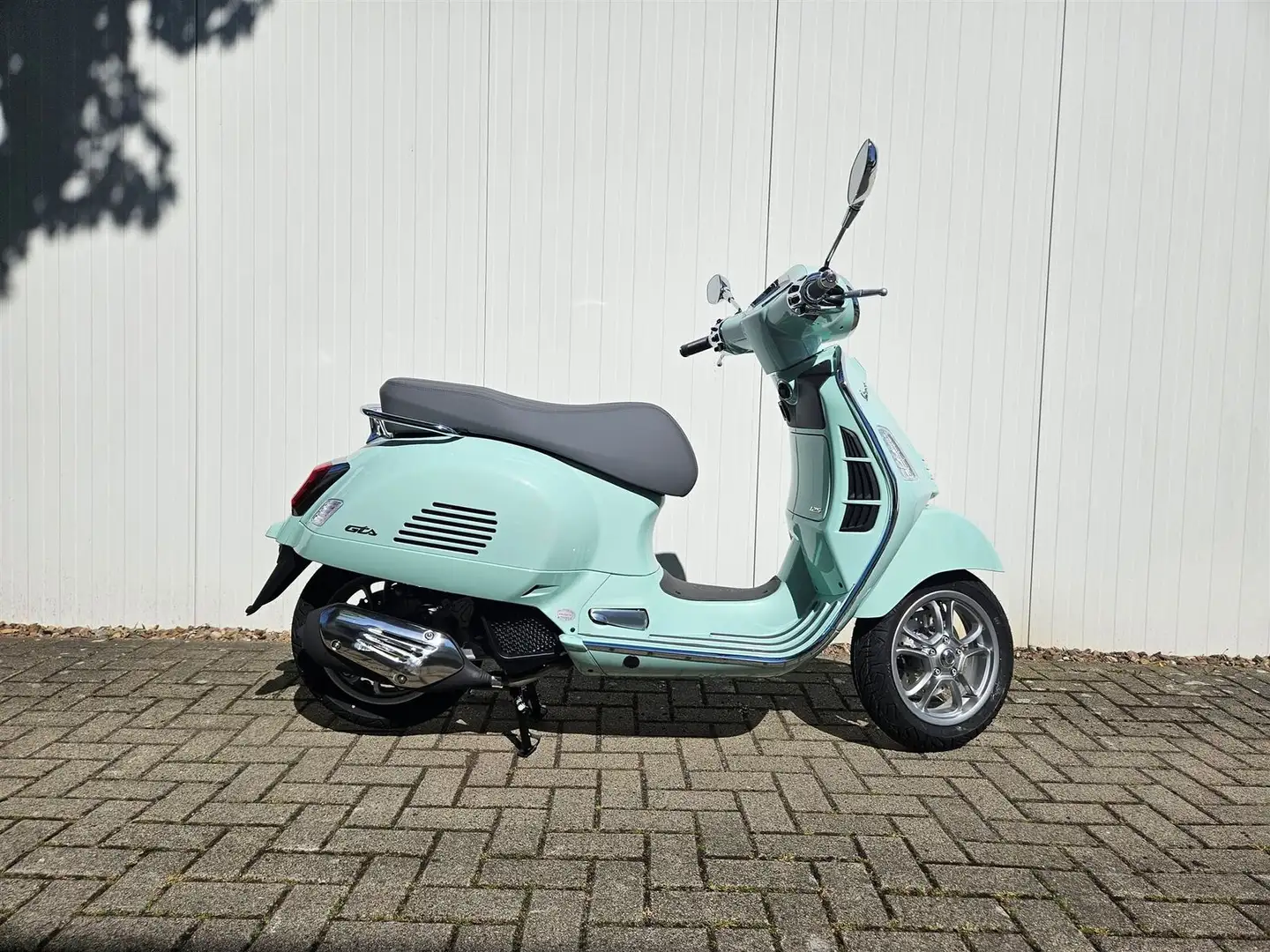 Vespa GTS 125 E5+ Blanc - 1