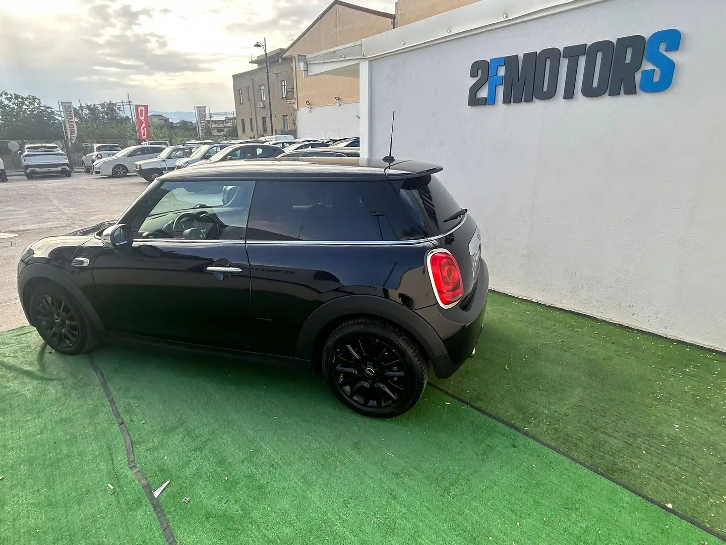 MINI One D 1.5 Hype 3p my18 Schwarz - 2