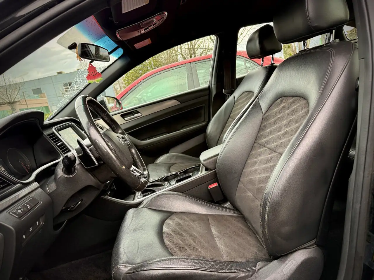 Hyundai SONATA снимка Hyundai SONATA