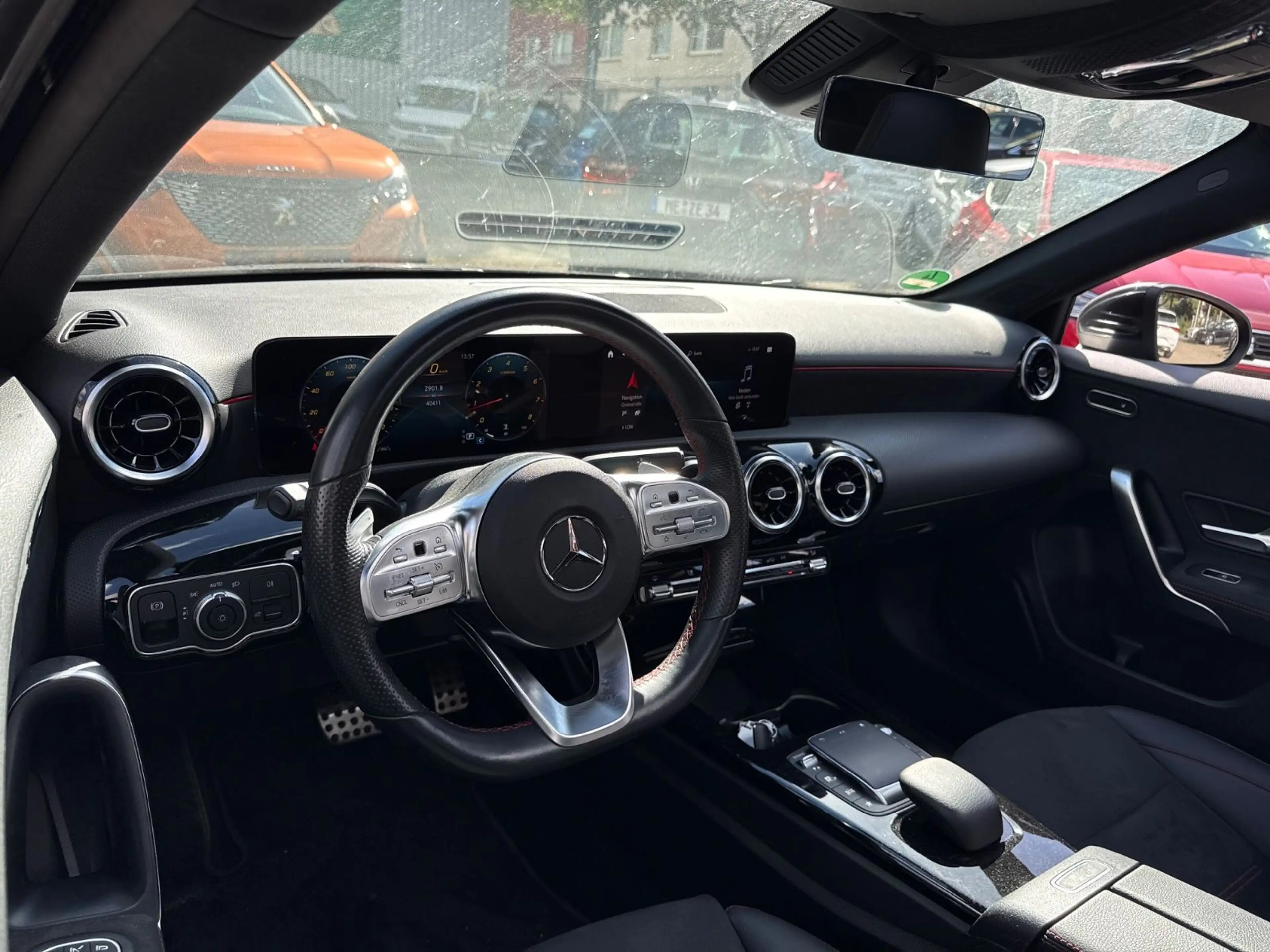 Mercedes-Benz A 200 AMG Line*Pano*Kamera*Carplay*Szh — photo 5