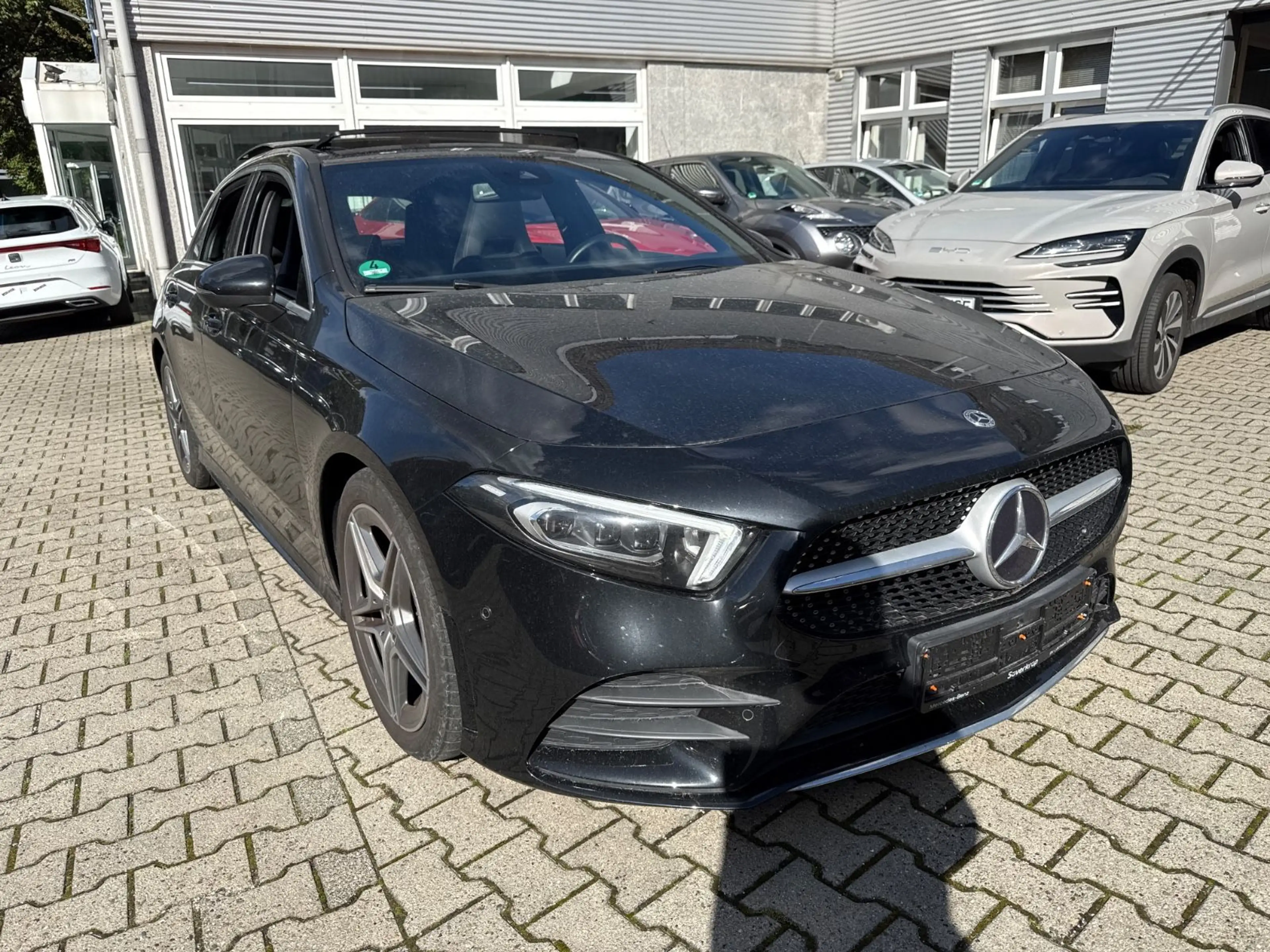 Mercedes-Benz A 200 AMG Line*Pano*Kamera*Carplay*Szh — photo 2