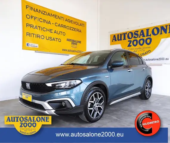 Fiat Tipo 1.5 Hybrid DCT 5 porte Cross NEOPATENTATI