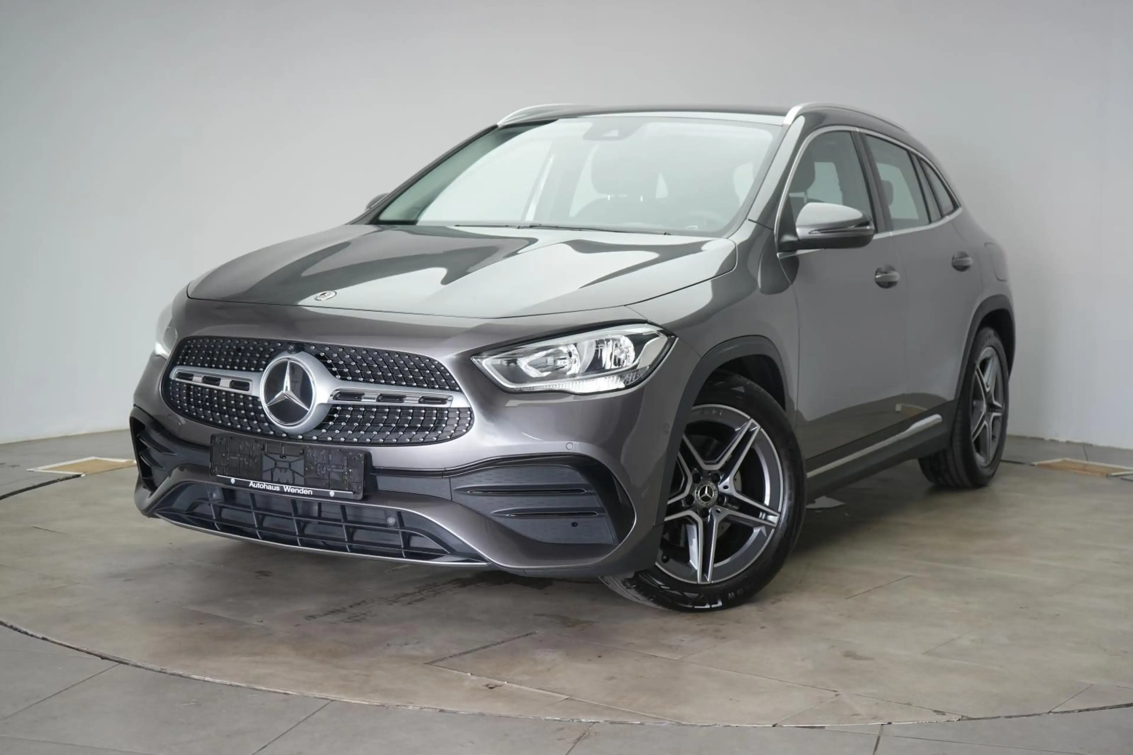 Mercedes-Benz GLA 220 d 8G-DCT AMG Line Leder/Temp/Kamera/Lane — photo 3