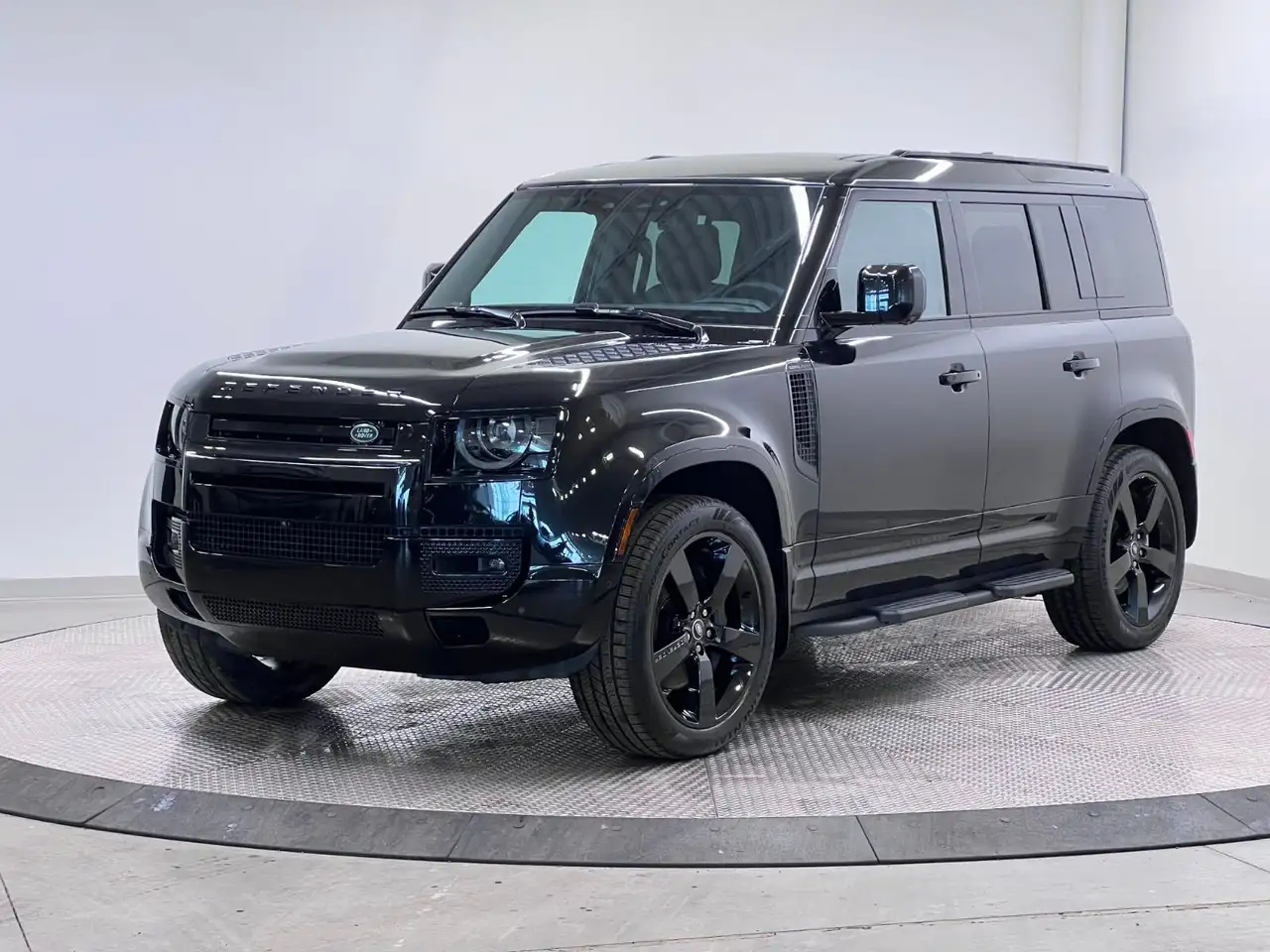 2025 Land Rover Defender