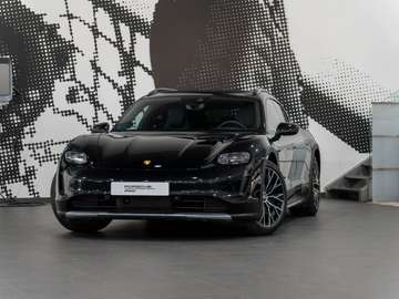 4 Cross Turismo