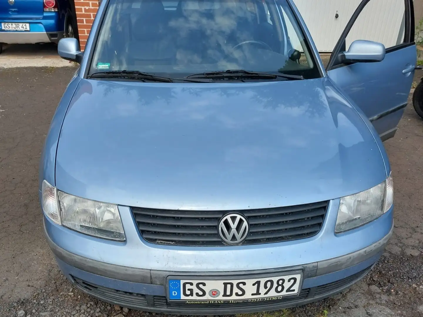 Volkswagen Passat 1.8 5V Turbo Albastru - 2