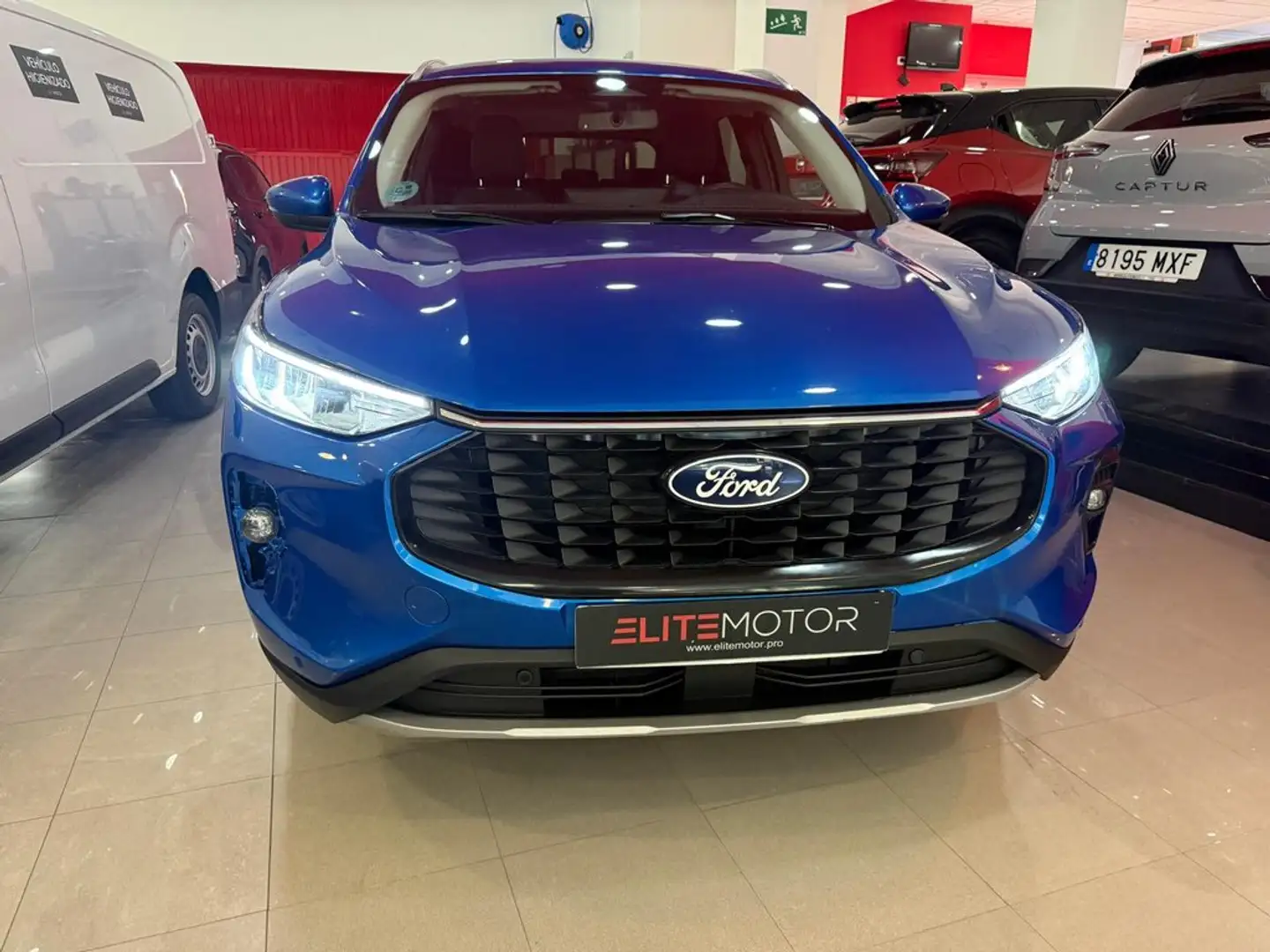 Ford Kuga 1.5 EcoBoost Titanium FWD 150 Azul - 2