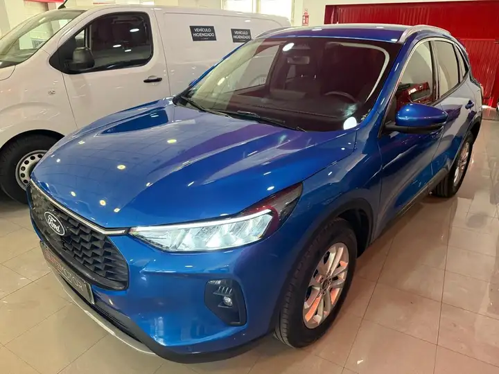 Ford Kuga Titanium 1.5 EcoBoost 2025, foto 4