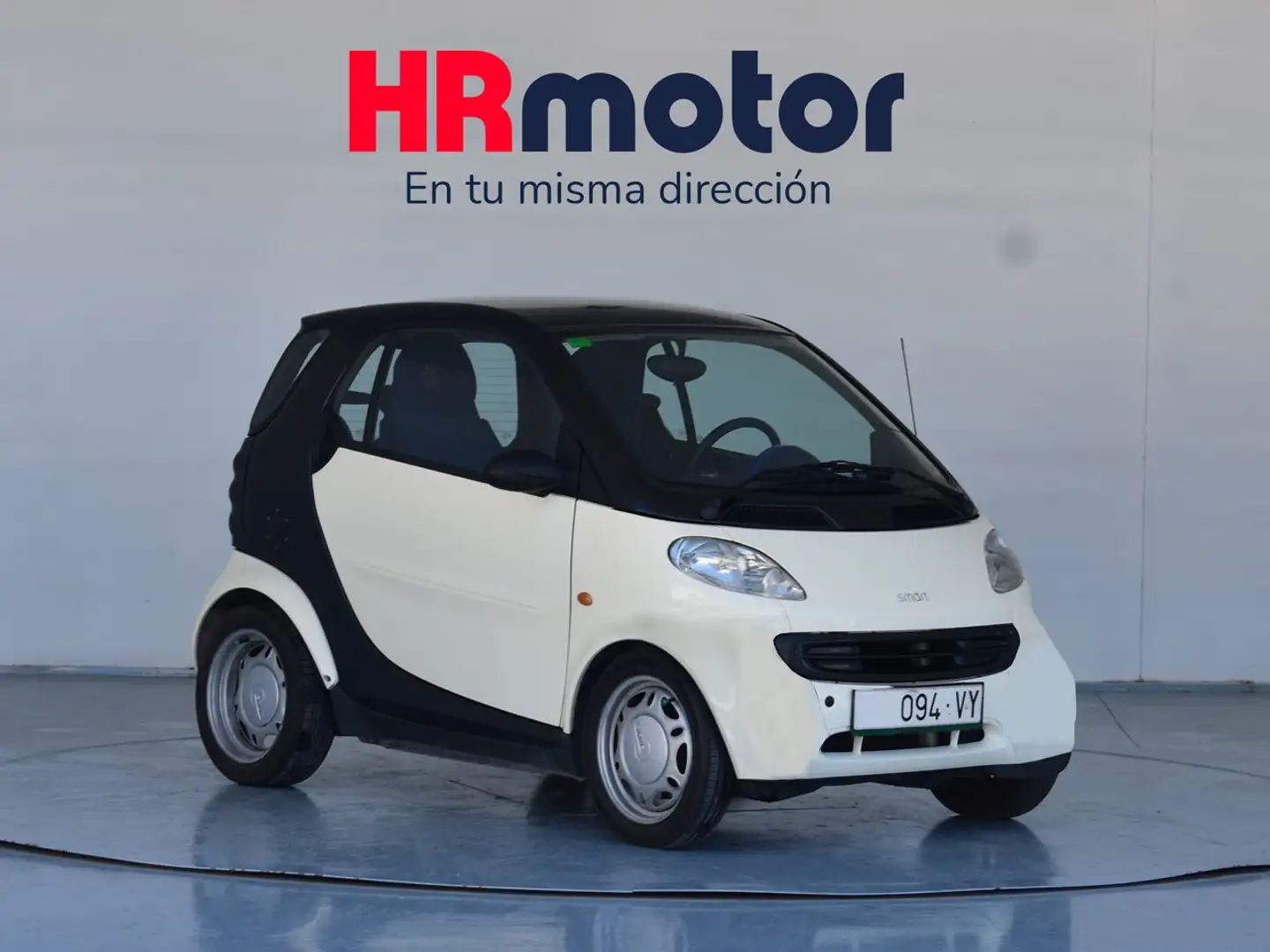 smart city-coupé/city-cabrio 40kW Bílá - 1