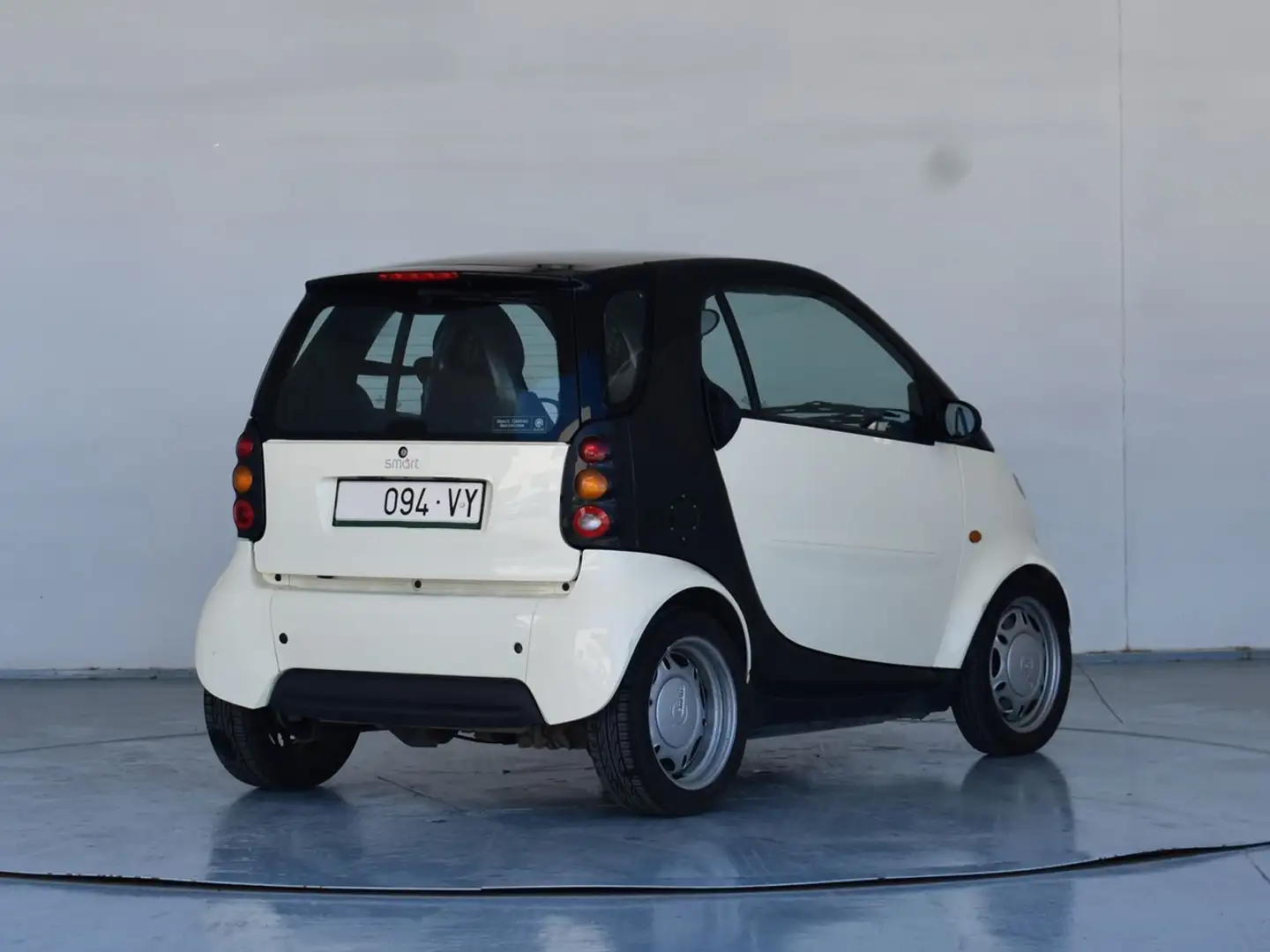 smart city-coupé/city-cabrio 40kW Biały - 2