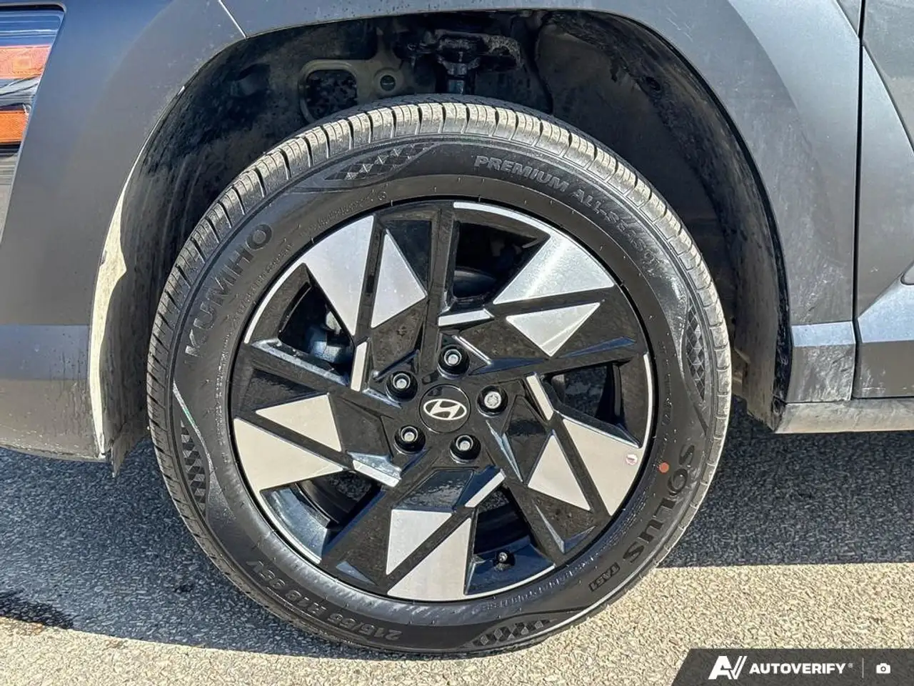 Hyundai KONA снимка Hyundai KONA