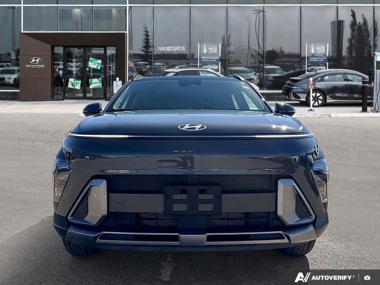 Hyundai KONA снимка Hyundai KONA