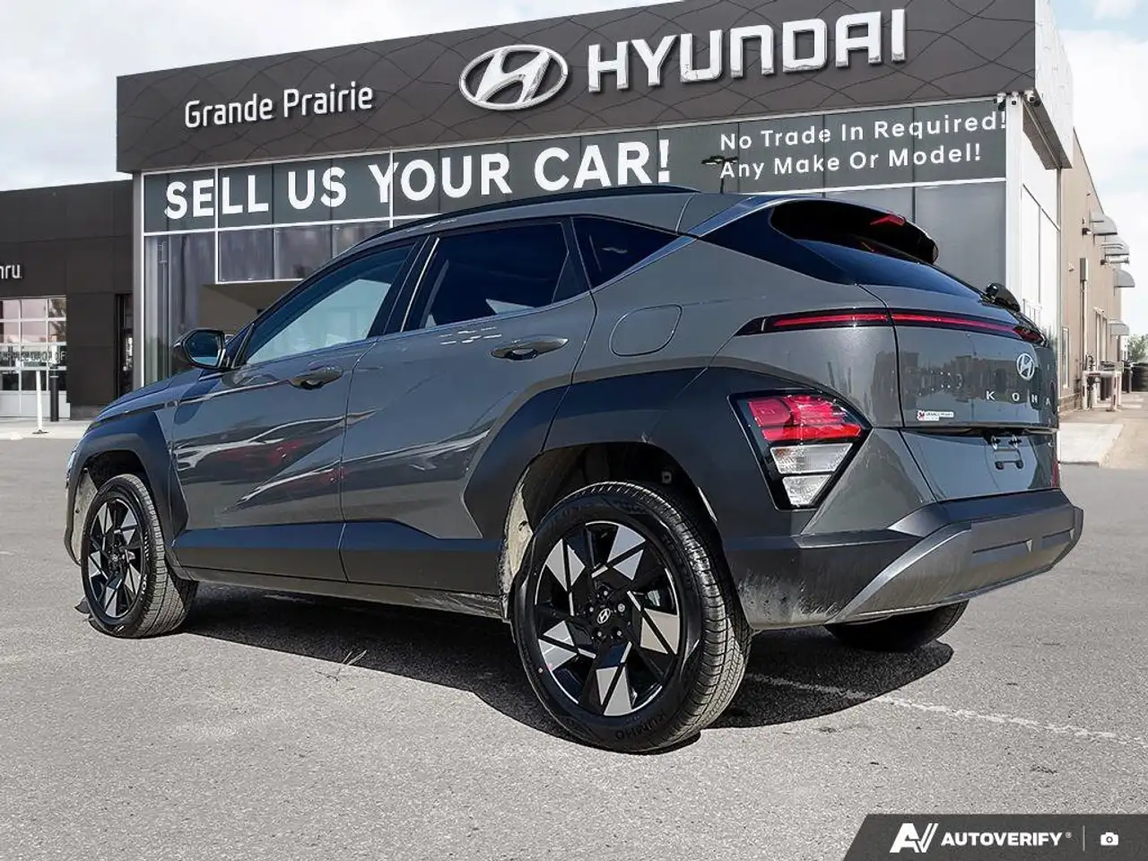 Hyundai KONA снимка Hyundai KONA