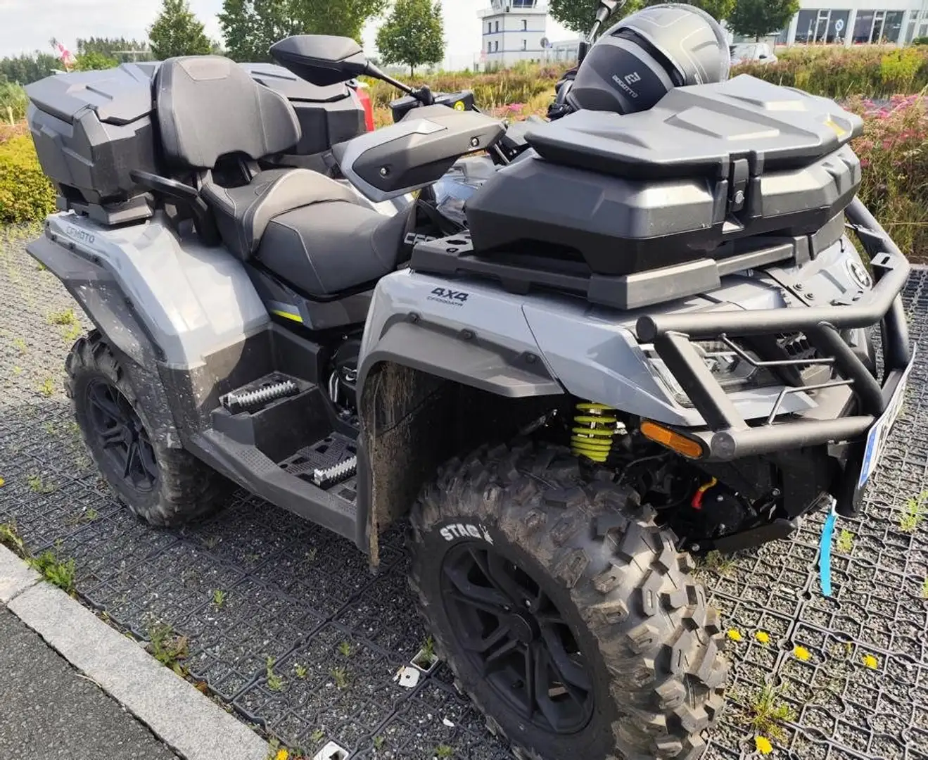 CFMOTO CForce 1000 C-Force 1000 V2 EFI 4x4 LOF Gris - 1