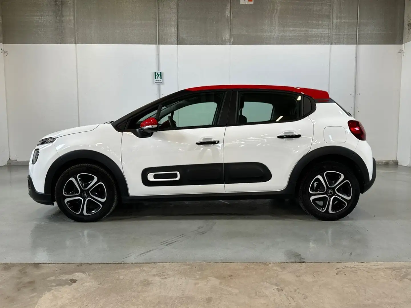 Citroen C3 PureTech 110 S&S Shine EAT6 Bianco - 2