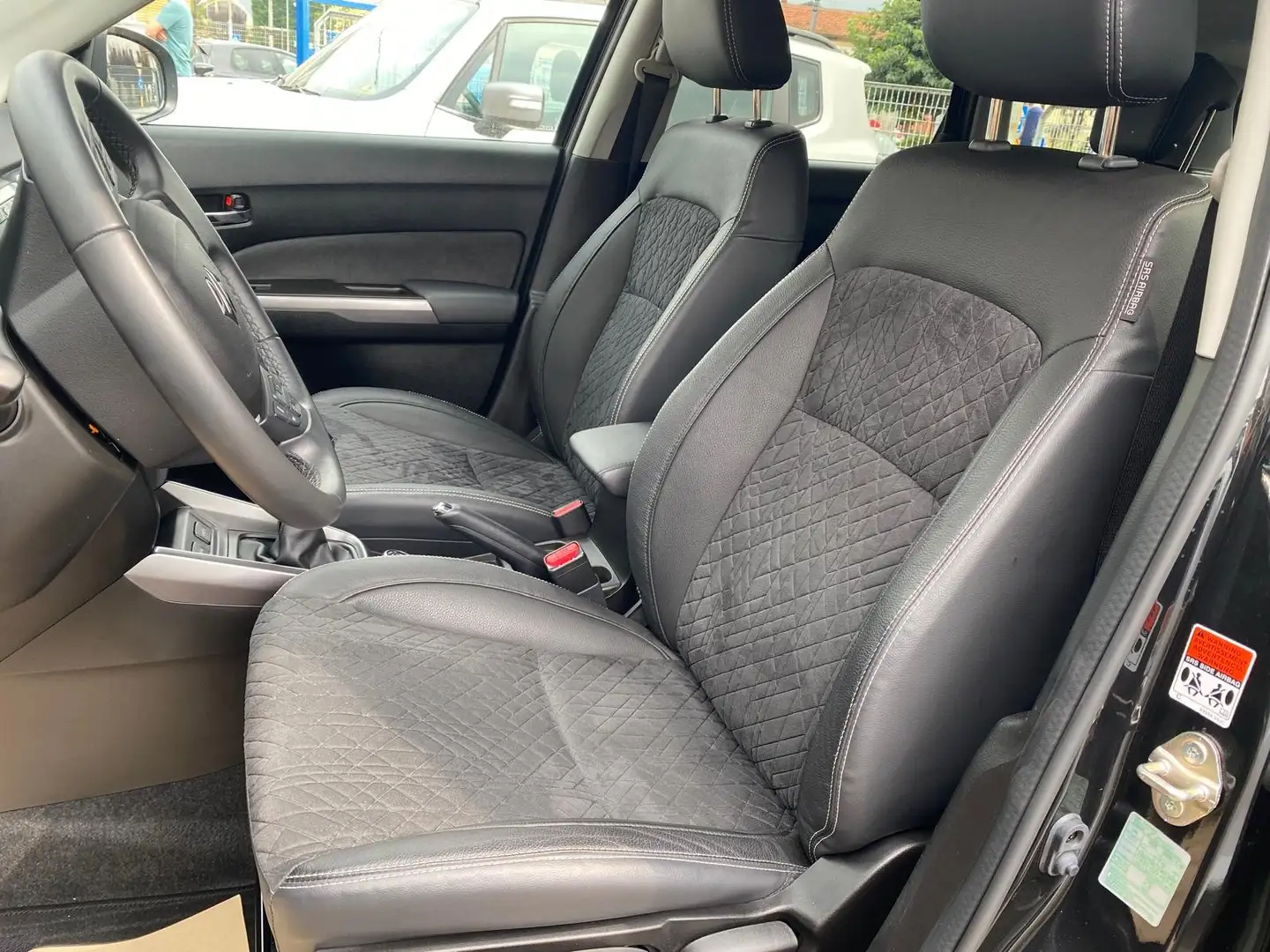 Suzuki Vitara 1.4 Hybrid Top 4WD Allgrip *PARI AL NUOVO Noir - 2